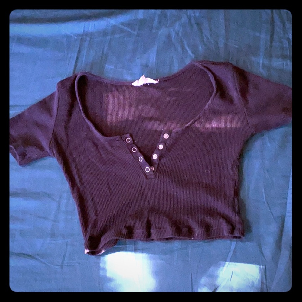 Black crop top